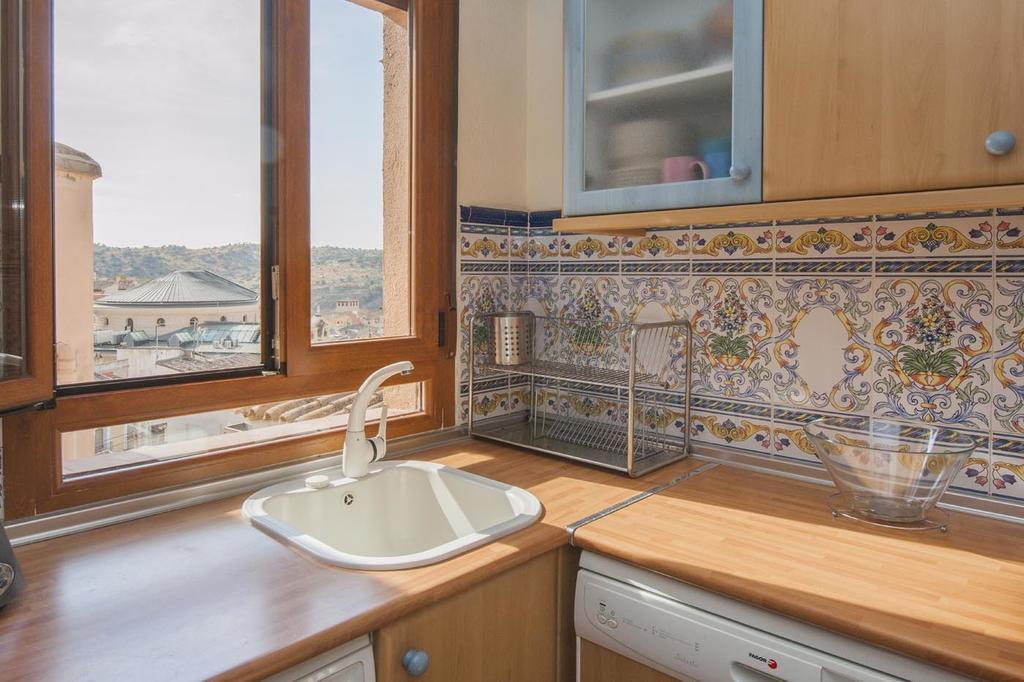 Ferienwohnung Atico-Terraza Imperial Toledo Zimmer foto